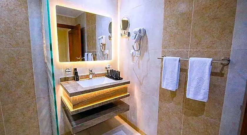 Bab Almultazam Concorde Hotel Mecca Saudi Arabia