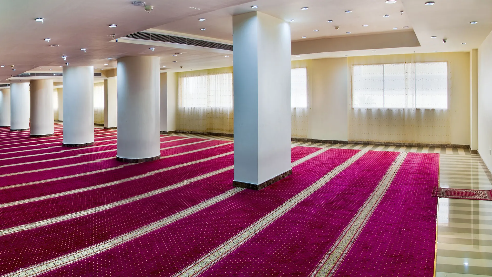 Bab Almultazam Concorde Hotel Mecca 0*,